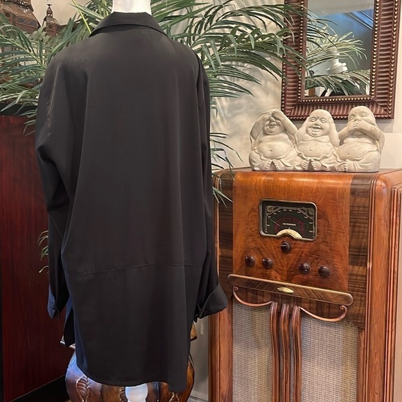 Tilley Endurables XL Vintage travel wear in black microfiber jacket/skirt set - Picture 4 of 15